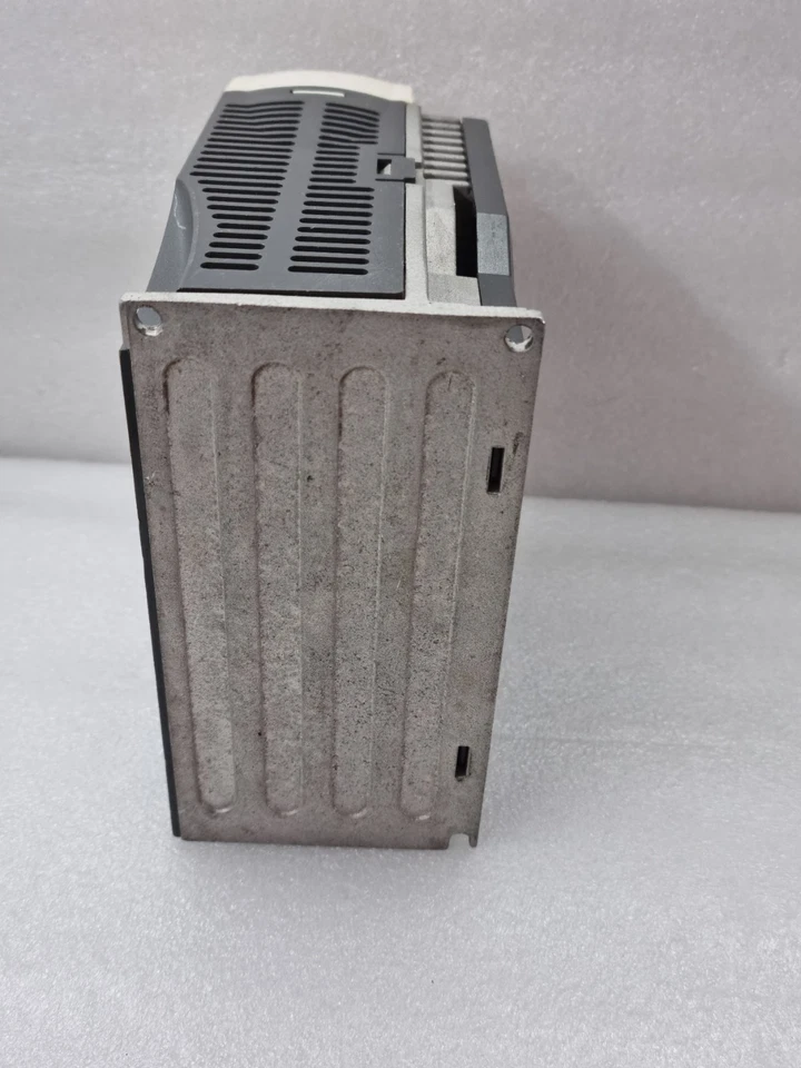 Schneider Electric LXM23DU10M3X Lexium 23 1.0 kW AC Servo Drive (Used Working)